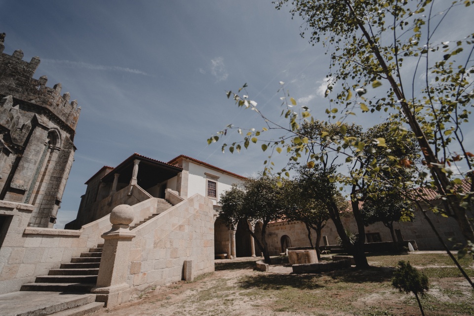 Exterior do Mosteiro de Leça do Balio