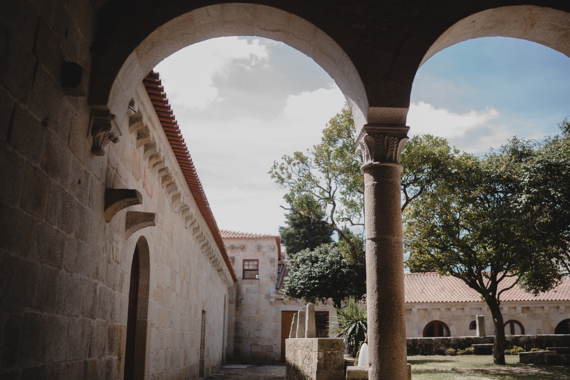 Claustro do Mosteiro de Leça do Balio